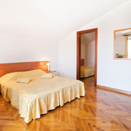 Villa Sveta Eufemija Bed end Breakfast I Rovigno Esterno foto