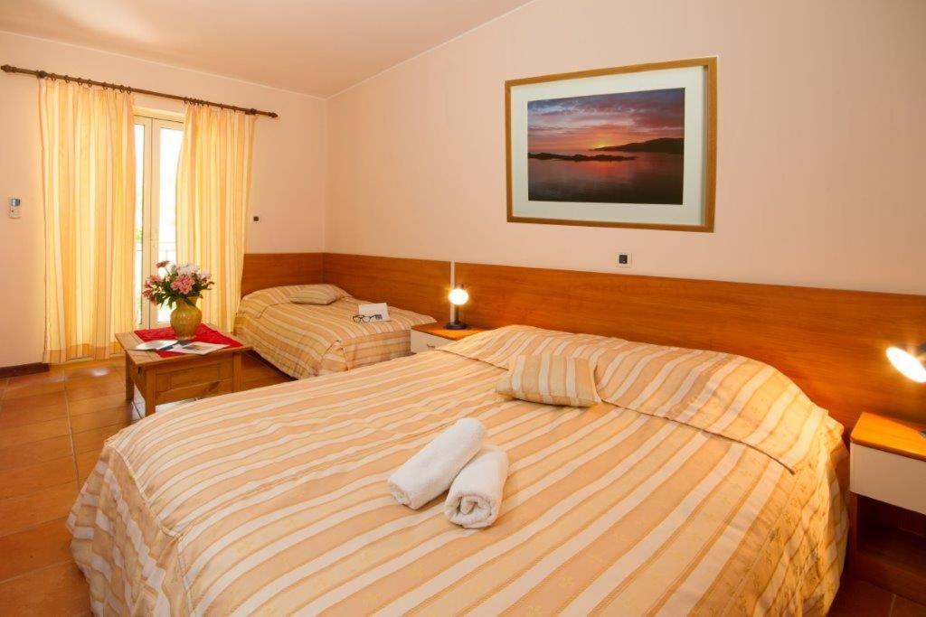 Villa Sveta Eufemija Bed end Breakfast I Rovigno Esterno foto