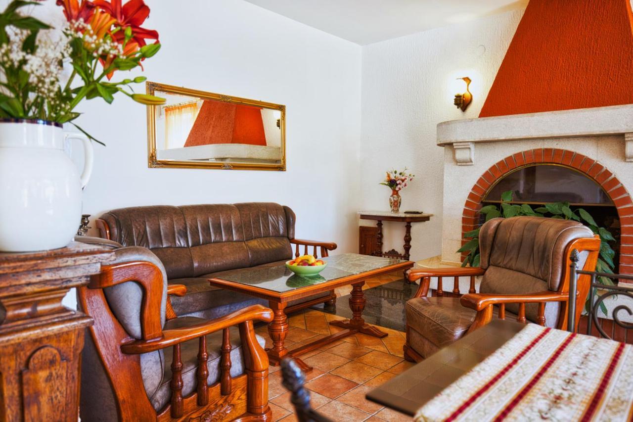 Villa Sveta Eufemija Bed end Breakfast I Rovigno Esterno foto