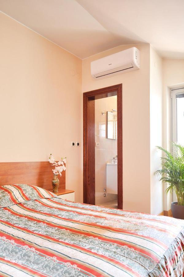Villa Sveta Eufemija Bed end Breakfast I Rovigno Esterno foto